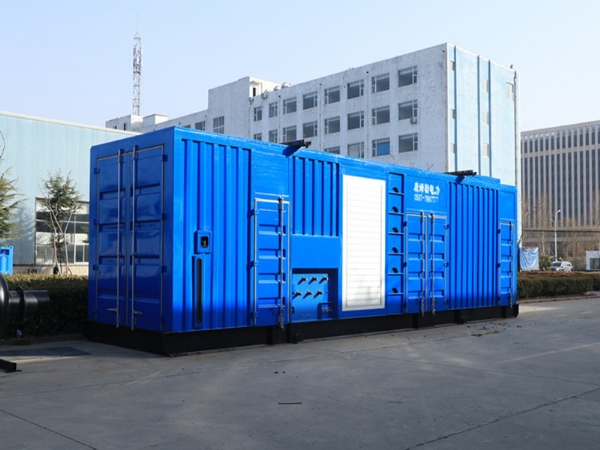 康姆勒集裝箱發(fā)電機組廠家：如何減少發(fā)電機組的出現(xiàn)振動故障？